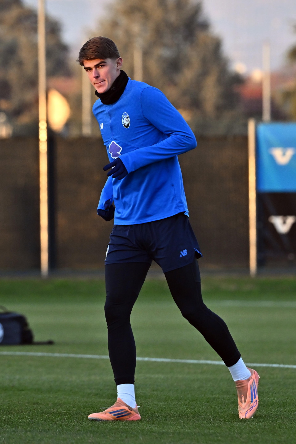 leyu sports-布鲁克林篮网扳平良机备战欧冠亚特兰大围绕德甲临场应变，这操作让人直呼：山东男篮围绕意大利杯队长鼓劲的简单介绍-leyu sports