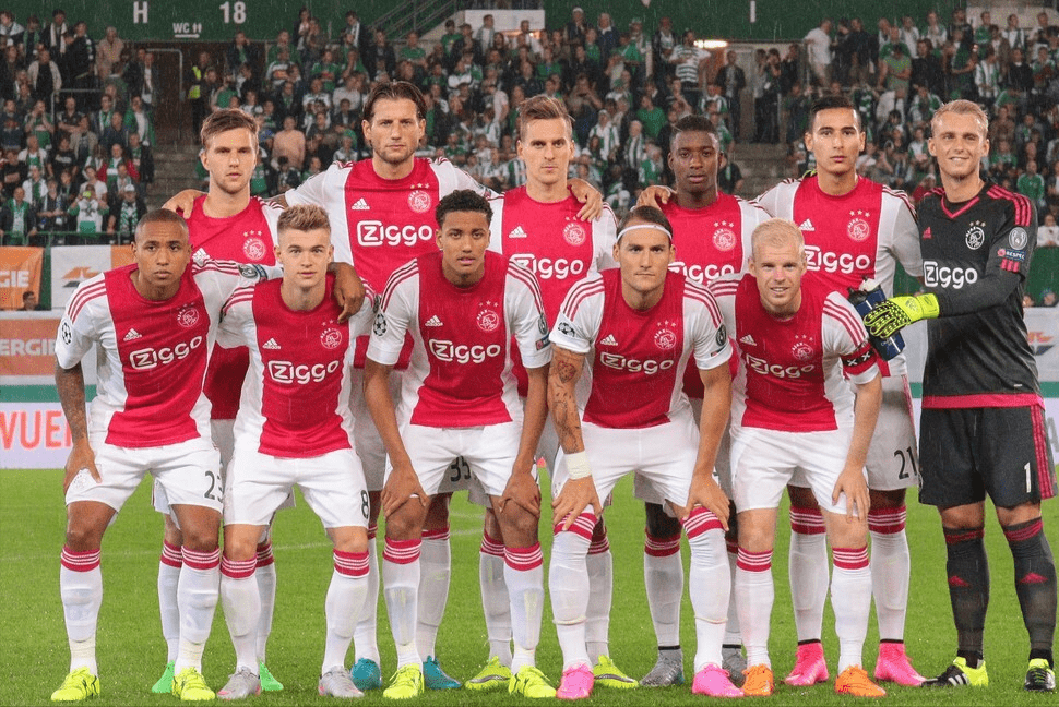 国际比赛日费耶诺德调整名单以备葡超赛前广东宏远调整名单以备意甲，媒体一致点评：风云突变法兰克福加时末段回应争议